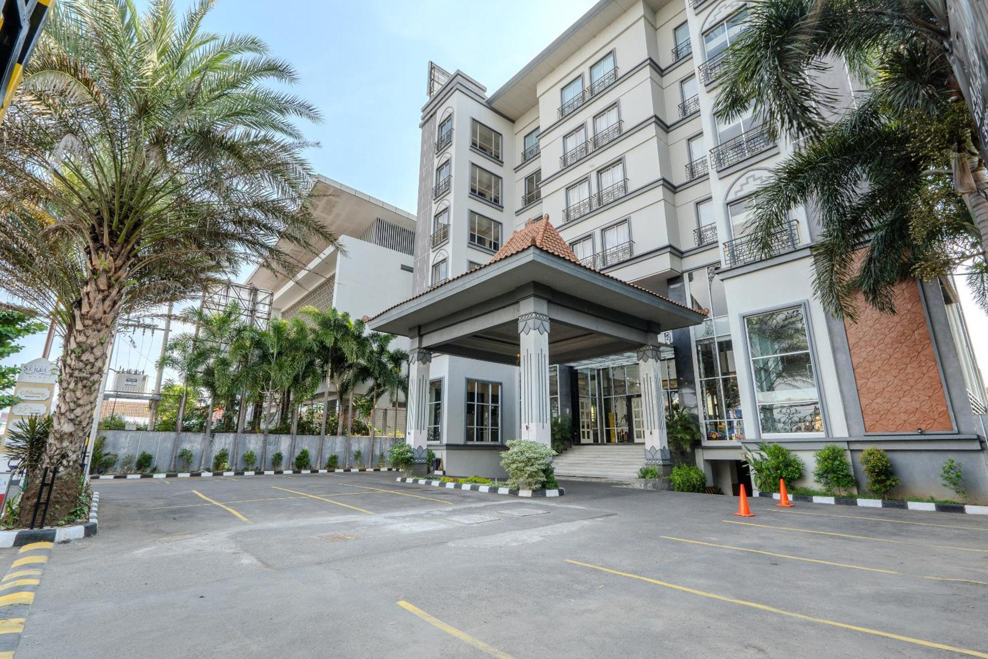 Grand Serela Yogyakarta Extérieur photo